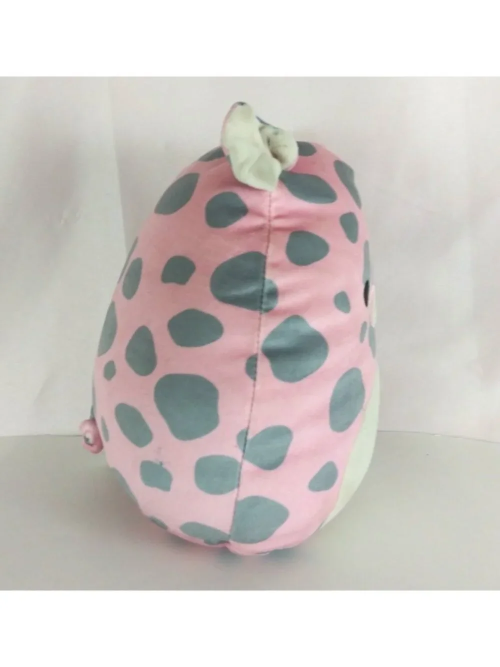 Squishmallow Easter Aquitaine The Pink Spotted Pig 8